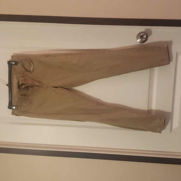 American Eagle Khaki Jeggings | Poshmark